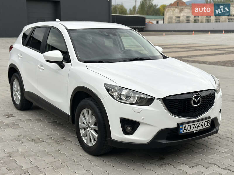Внедорожник / Кроссовер Mazda CX-5 2012 в 