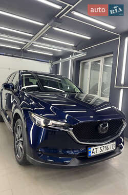 Внедорожник / Кроссовер Mazda CX-5 2018 в 