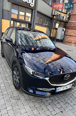 Внедорожник / Кроссовер Mazda CX-5 2018 в 