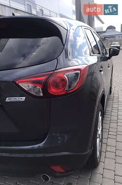 Позашляховик / Кросовер Mazda CX-5 2014 в 