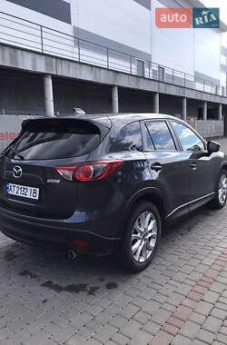 Позашляховик / Кросовер Mazda CX-5 2014 в 