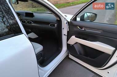 Внедорожник / Кроссовер Mazda CX-5 2017 в 