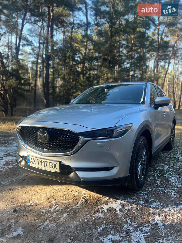 Внедорожник / Кроссовер Mazda CX-5 2017 в 