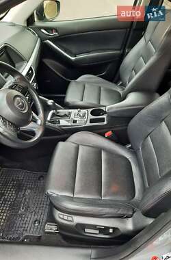Внедорожник / Кроссовер Mazda CX-5 2016 в 