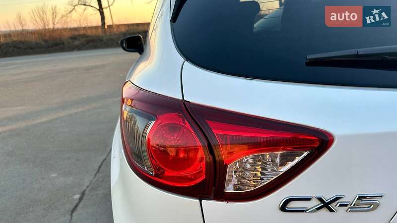 Внедорожник / Кроссовер Mazda CX-5 2014 в Черновцах