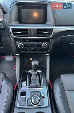 Внедорожник / Кроссовер Mazda CX-5 2015 в 