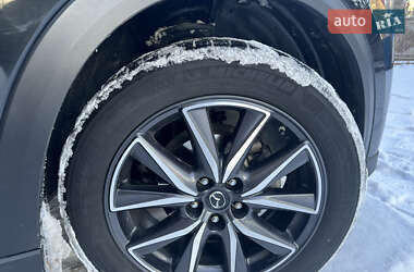 Внедорожник / Кроссовер Mazda CX-5 2018 в 