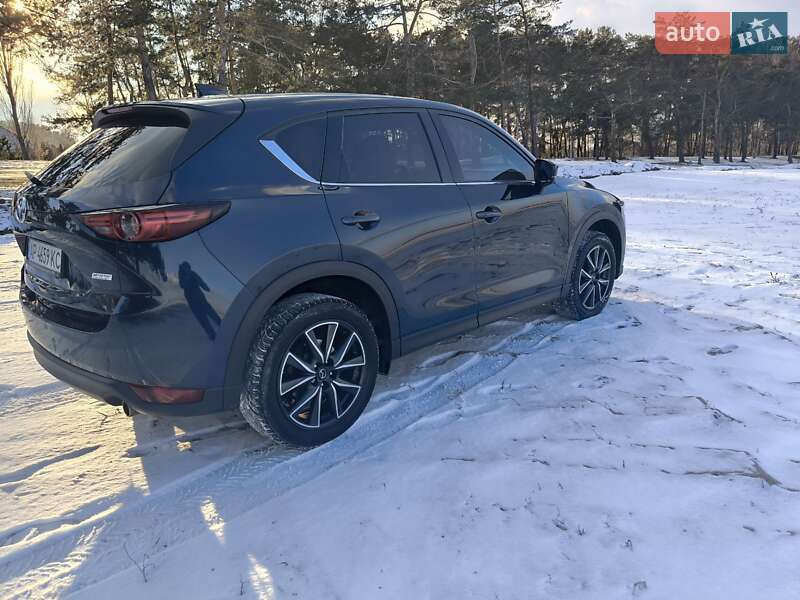 Позашляховик / Кросовер Mazda CX-5 2017 в Черкасах