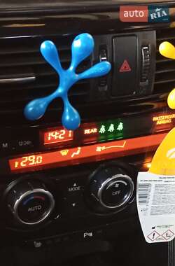 Позашляховик / Кросовер Mazda CX-5 2012 в 