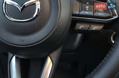 Внедорожник / Кроссовер Mazda CX-5 2023 в 