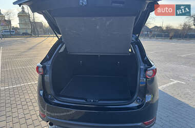 Внедорожник / Кроссовер Mazda CX-5 2017 в 