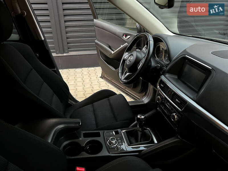 Внедорожник / Кроссовер Mazda CX-5 2015 в Черновцах
