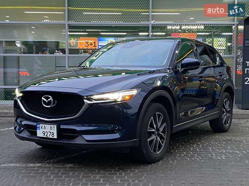 Внедорожник / Кроссовер Mazda CX-5 2017 в 