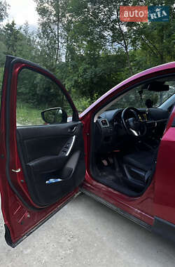 Внедорожник / Кроссовер Mazda CX-5 2015 в 