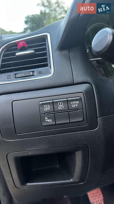 Внедорожник / Кроссовер Mazda CX-5 2015 в Залещиках