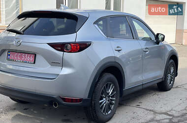 Позашляховик / Кросовер Mazda CX-5 2021 в 
