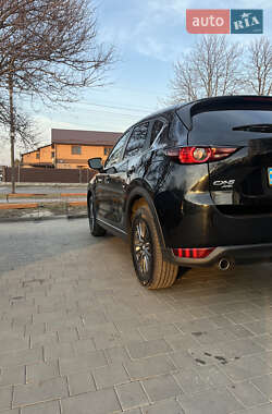 Позашляховик / Кросовер Mazda CX-5 2019 в 