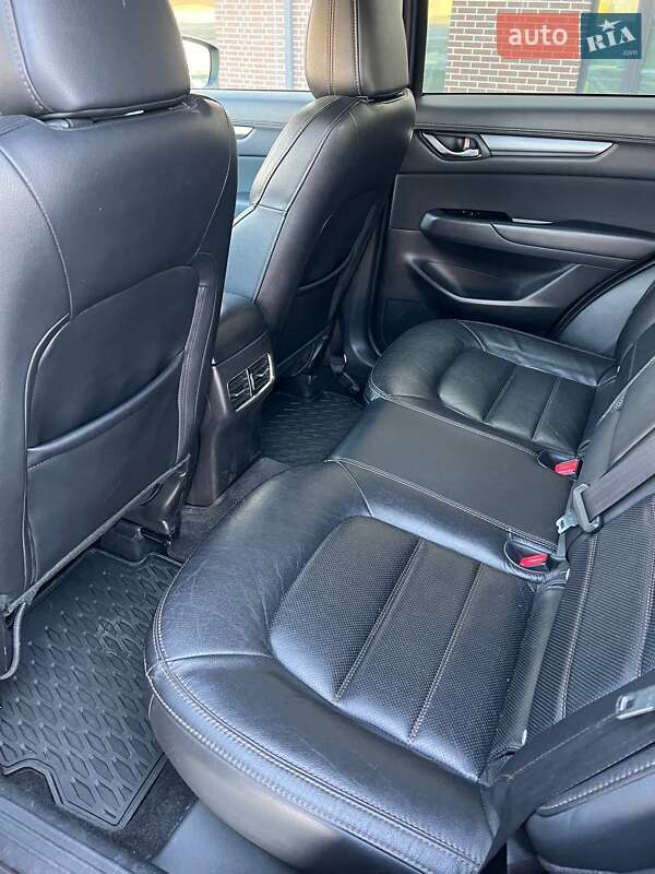 Внедорожник / Кроссовер Mazda CX-5 2017 в Броварах