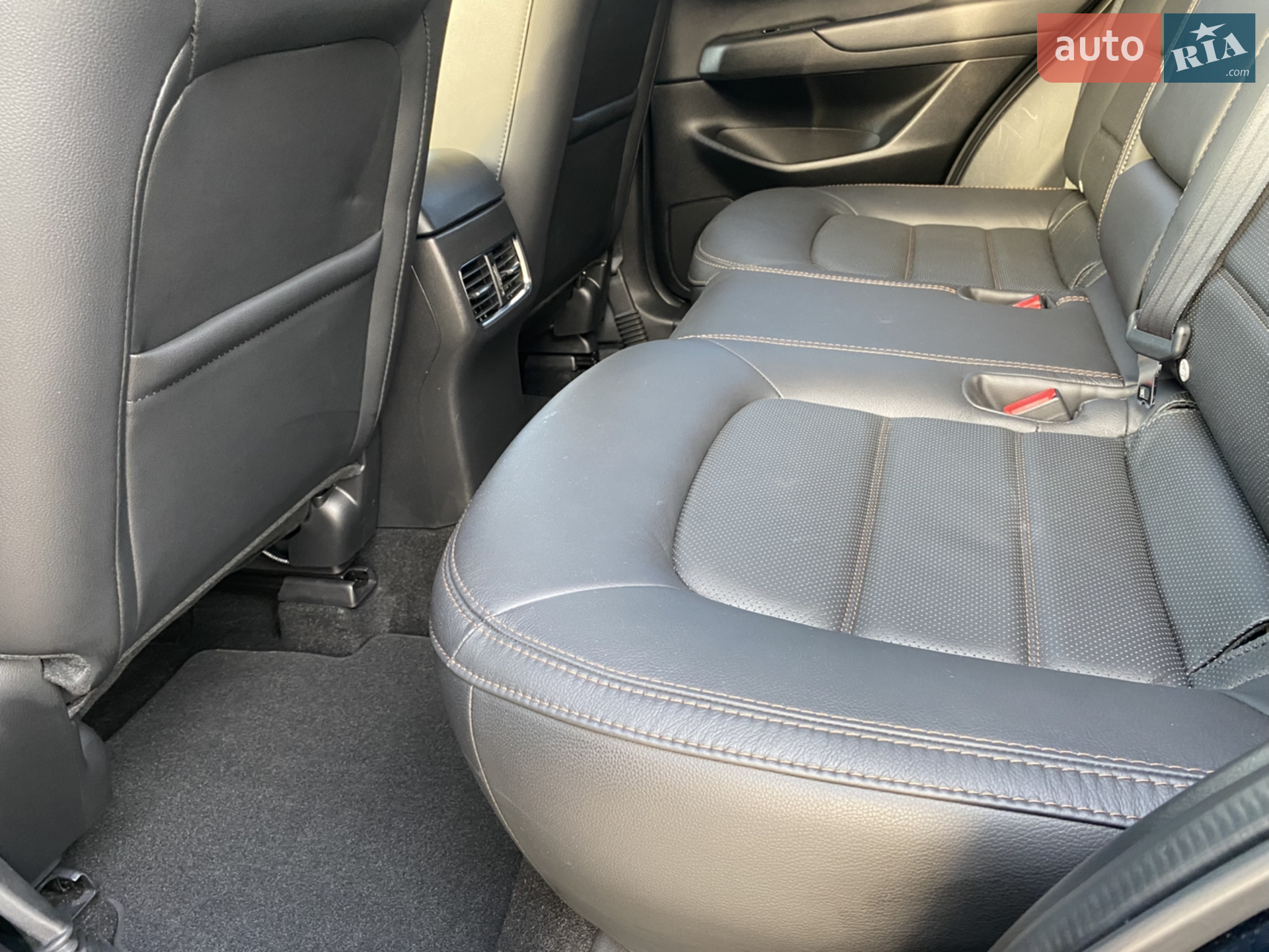 2022 Mazda CX-5 - мініатюра 35