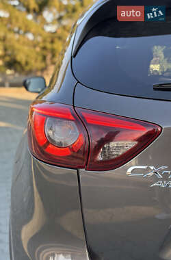 Внедорожник / Кроссовер Mazda CX-5 2016 в 