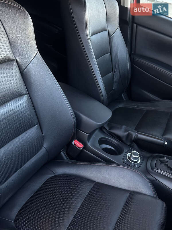 Внедорожник / Кроссовер Mazda CX-5 2013 в Сарнах