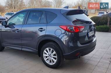 Позашляховик / Кросовер Mazda CX-5 2015 в 