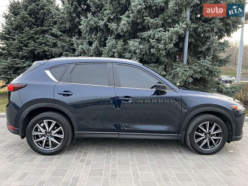 Позашляховик / Кросовер Mazda CX-5 2018 в Дніпрі