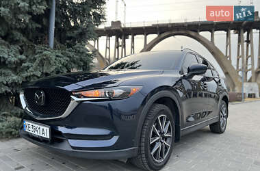 Позашляховик / Кросовер Mazda CX-5 2018 в 