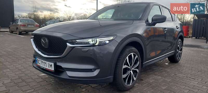 Внедорожник / Кроссовер Mazda CX-5 2017 в Стрые