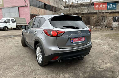 Позашляховик / Кросовер Mazda CX-5 2013 в 