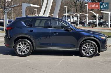 Позашляховик / Кросовер Mazda CX-5 2021 в 