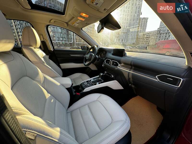 Внедорожник / Кроссовер Mazda CX-5 2018 в Киеве