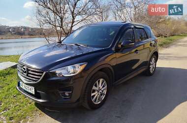 Позашляховик / Кросовер Mazda CX-5 2015 в 