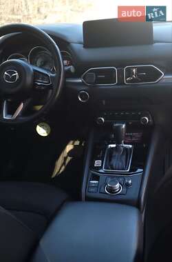 Внедорожник / Кроссовер Mazda CX-5 2020 в 