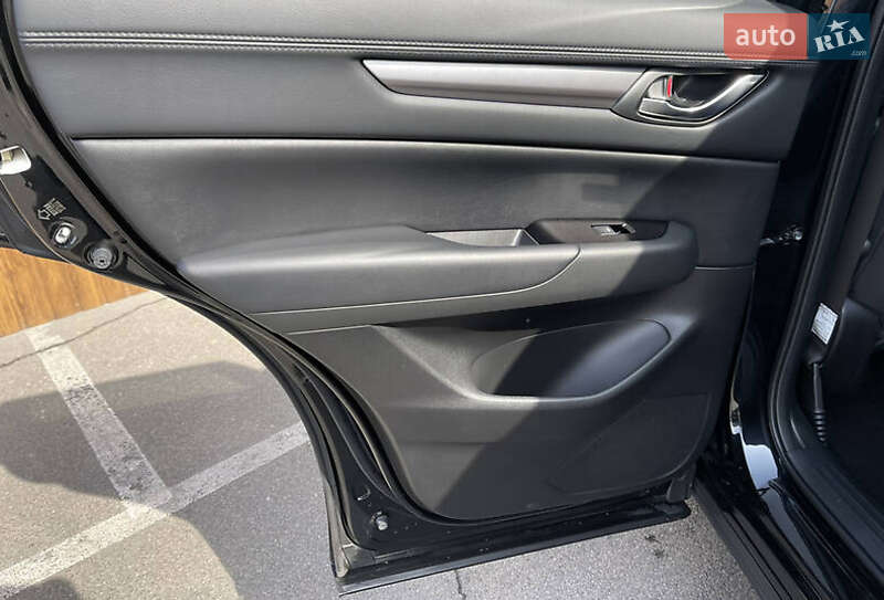 Внедорожник / Кроссовер Mazda CX-5 2018 в Киеве