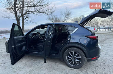 Внедорожник / Кроссовер Mazda CX-5 2018 в 