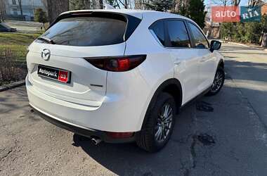 Позашляховик / Кросовер Mazda CX-5 2020 в 