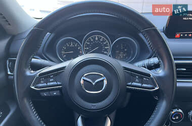 Позашляховик / Кросовер Mazda CX-5 2018 в 