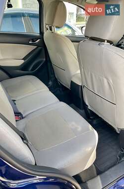 Внедорожник / Кроссовер Mazda CX-5 2012 в 