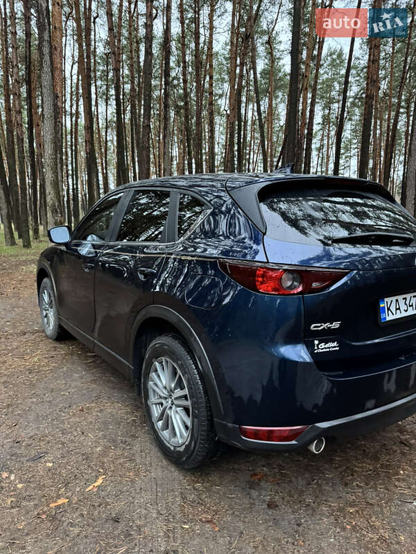 Внедорожник / Кроссовер Mazda CX-5 2017 в Сумах