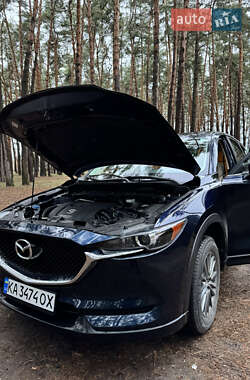 Внедорожник / Кроссовер Mazda CX-5 2017 в 