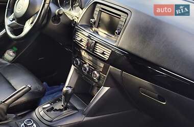 Позашляховик / Кросовер Mazda CX-5 2013 в 