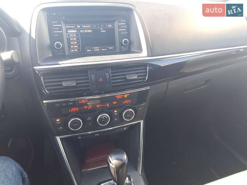 Позашляховик / Кросовер Mazda CX-5 2014 в Чернігові