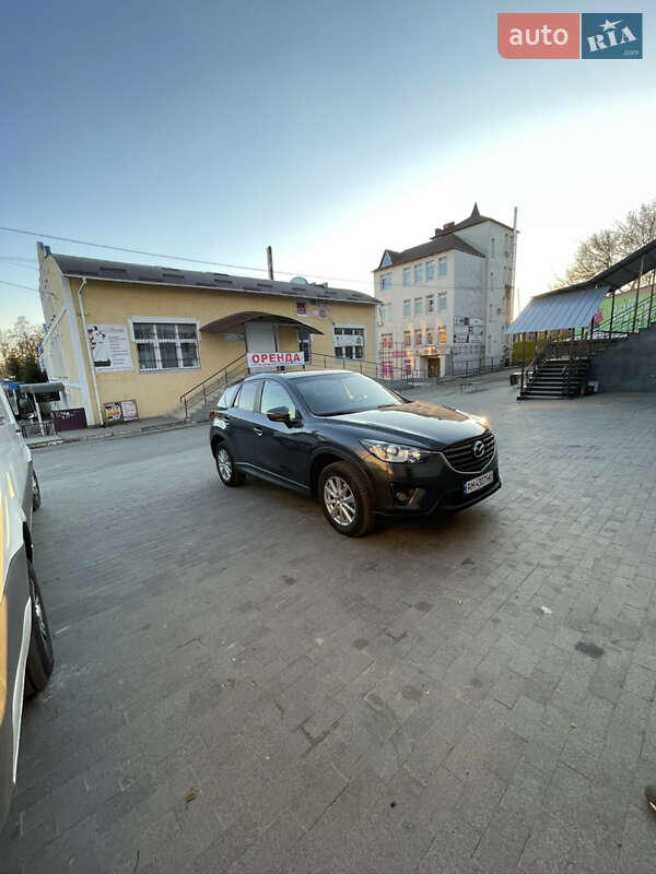 Позашляховик / Кросовер Mazda CX-5 2016 в Малині