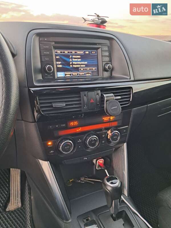 Внедорожник / Кроссовер Mazda CX-5 2012 в Баре