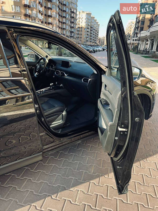 Внедорожник / Кроссовер Mazda CX-5 2017 в Киеве