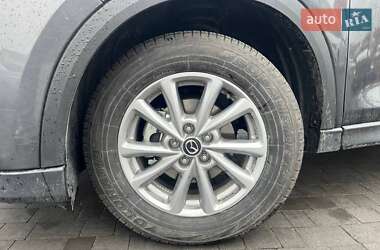 Позашляховик / Кросовер Mazda CX-5 2022 в 