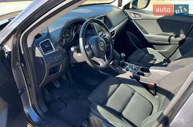 Позашляховик / Кросовер Mazda CX-5 2016 в 