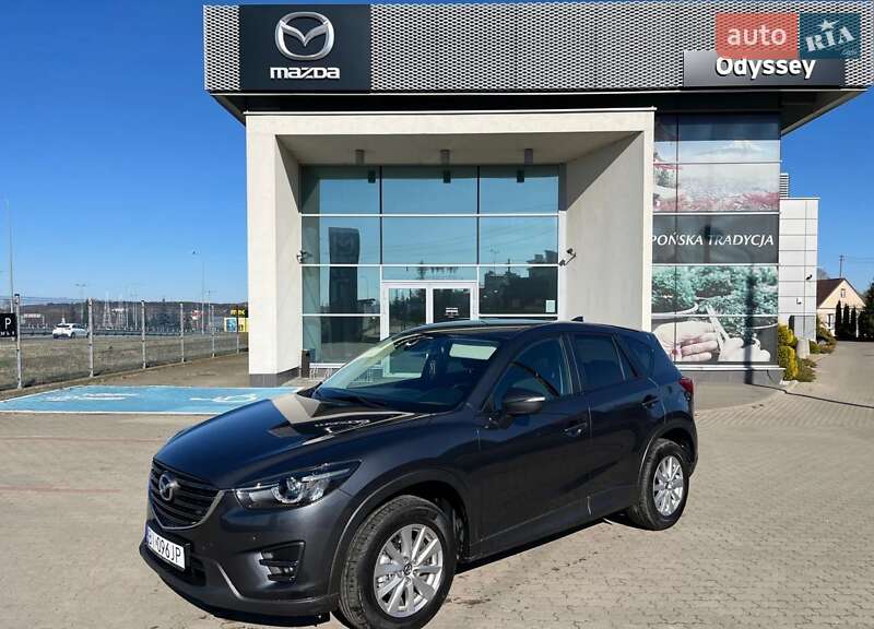 Позашляховик / Кросовер Mazda CX-5 2016 в 