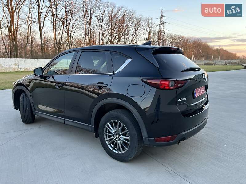 Внедорожник / Кроссовер Mazda CX-5 2017 в Луцке